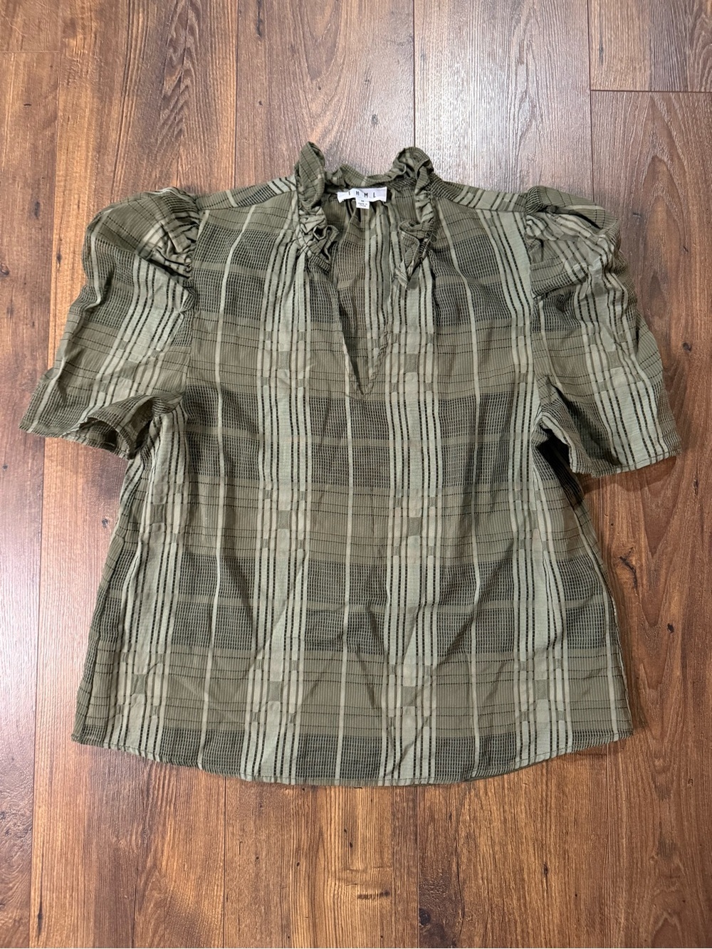 THML Women’s Olive Green Plaid Puff Sleeve Ruffle Neck Blouse Size Medium - Picture 2 of 10